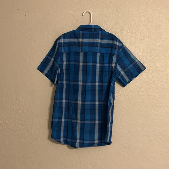 HAND MADE BOY SHIRT COLOR BLUE SIZE M NEW NEVER USED NO TAG - Picture 8 of 9